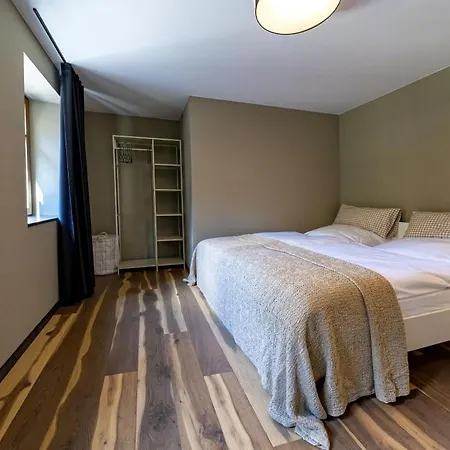 Bauernidyll Trifft Wohndesign - Whirlpool, Sauna Und Kamin Ferienhaus